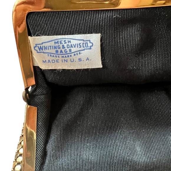 Vintage Whiting & Davis Gold Compact Clutch with Mirror – 1950s Glam - Picture 3 of 5